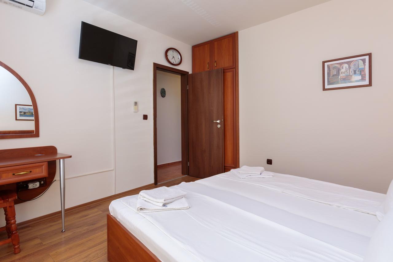 Apartment Sea Shell 1 Sozopol Exterior photo